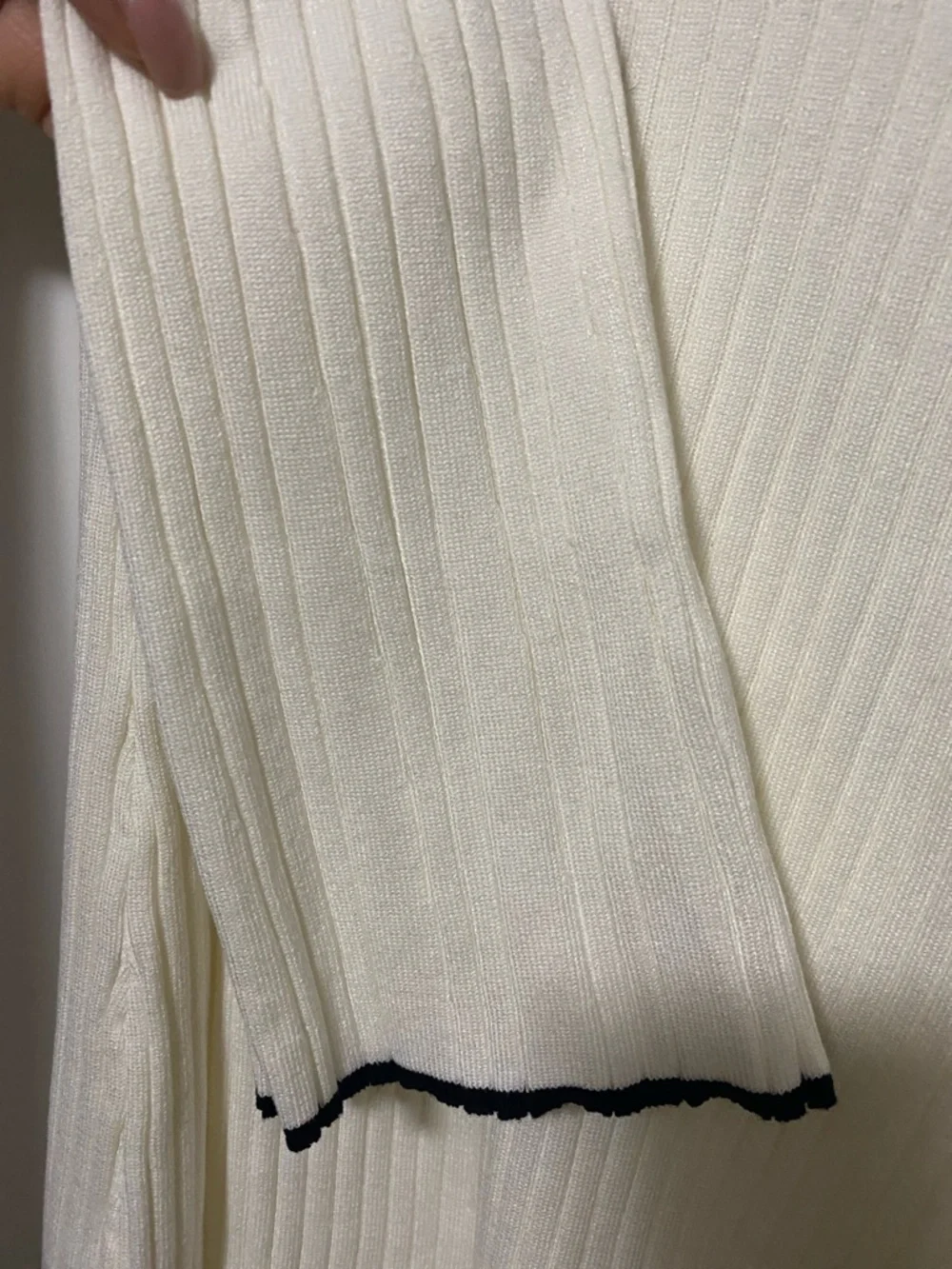 H&M Cream Ribbed Long-Sleeve Dress with Black Trim Bow